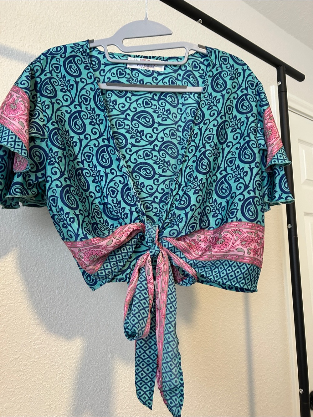 Tie Top